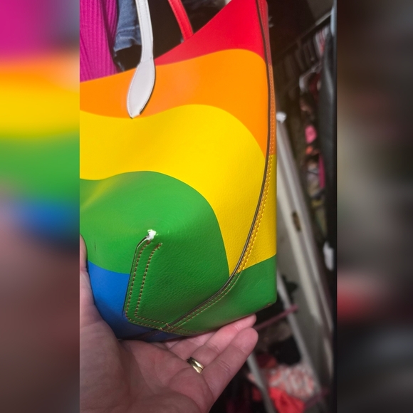 🌈🌈Kate Spade Rainbow Pride Reversible Tote Bag Handbag & Zip Pouch Clutch Set - Picture 6 of 10